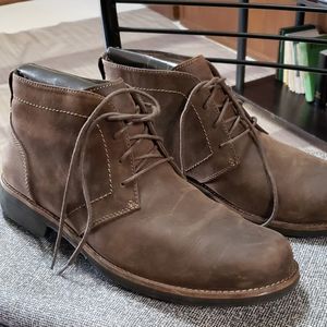 Men's Chukka style boots